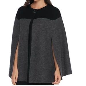 Kasper Vintage Bordeaux Cape Women Top Size XS
Color Black/Gray